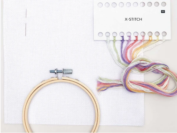 KIT DE BRODERIE ARC-EN-CIEL - RICO DESIGN – Image 3