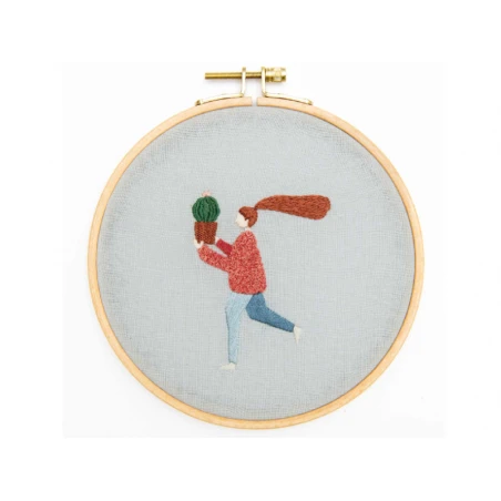 Kit De Broderie Traditionnelle - "plant Lady" - La Jeune Fille Au Cactus Par Slow Evenings – Image 13