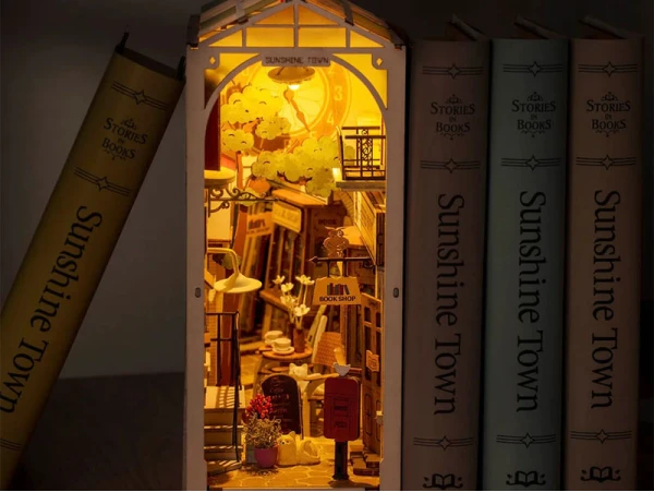 Pièce Miniature - Ville Ensoleillée – Image 3