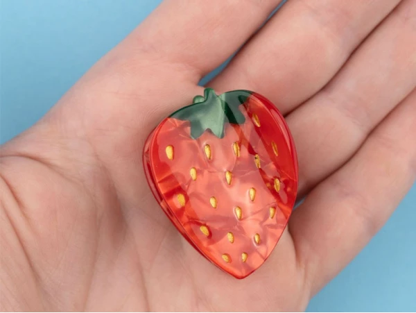 Pince à Cheveux - Fraise – Image 3