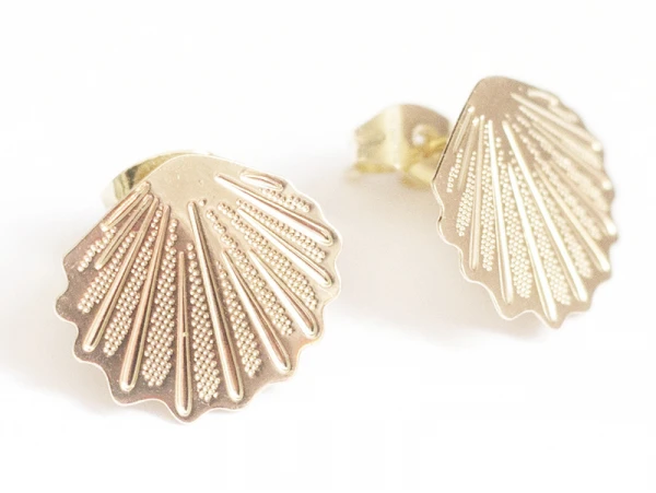 Puce D'oreille Coquillage Filigrane En Laiton Avec Anneau - Laiton Doré à L'or Fin 24K